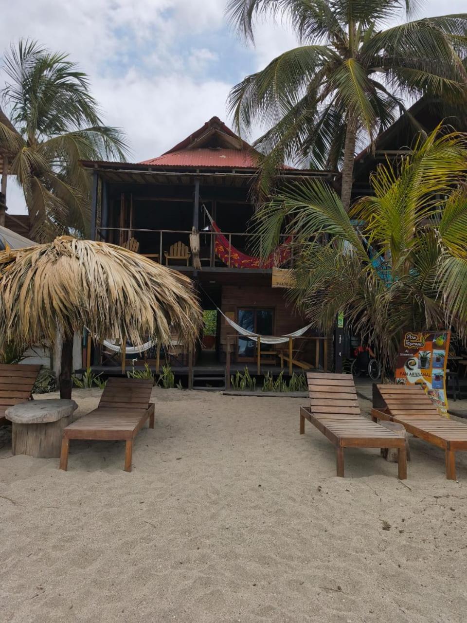 Palm Beach Hostal Guachaca ภายนอก รูปภาพ
